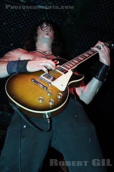 HIGH ON FIRE - 2006-07-16 - PARIS - Batofar - 
